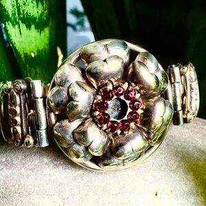 Lustern ‘sweetheart’ Stretch Bracelet